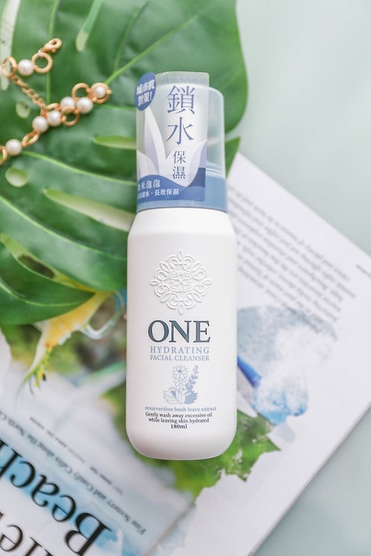 【美保】溫柔潔淨洗後好好摸|解決你的城市肌困擾。ONE全面淨化潔顏慕斯系列 - 第11張圖 IMG_2381