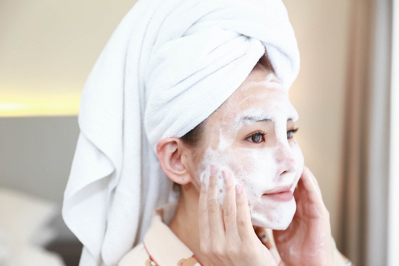 【美保】溫柔潔淨洗後好好摸|解決你的城市肌困擾。ONE全面淨化潔顏慕斯系列 - 第16張圖 IMG_2460