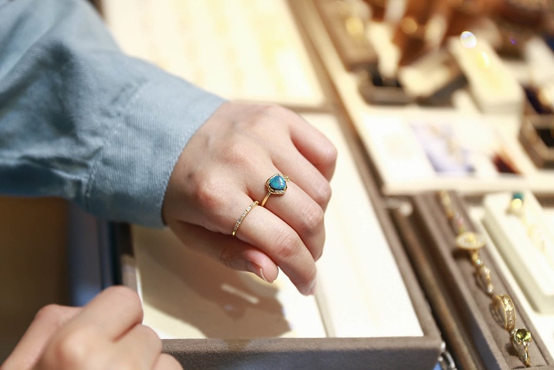 【配件】Molasses Jewelry 閃耀蜜糖般的金黃光澤。佩戴美麗的飾品是一種日常儀式感(文末優惠碼) - 第15張圖 IMG_3874