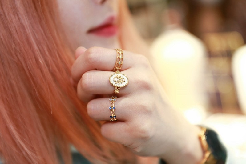 【配件】Molasses Jewelry 閃耀蜜糖般的金黃光澤。佩戴美麗的飾品是一種日常儀式感(文末優惠碼) - 第24張圖 IMG_3945