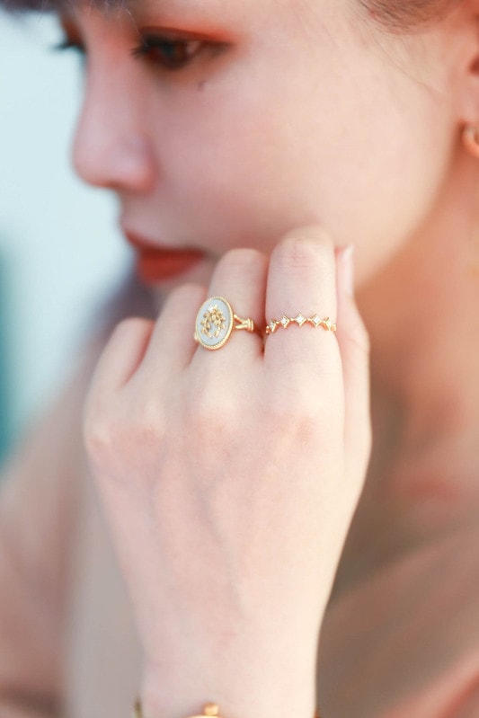 【配件】Molasses Jewelry 閃耀蜜糖般的金黃光澤。佩戴美麗的飾品是一種日常儀式感(文末優惠碼) - 第52張圖 IMG_5562