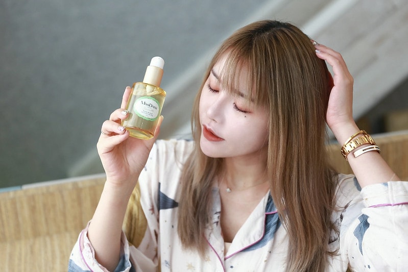 【HAIR】我最愛的香水髮品品牌出新品啦!MISSDAISY頭皮角質平衡淨化液&光澤柔馭修護髮油❤ - 第42張圖 IMG_4931