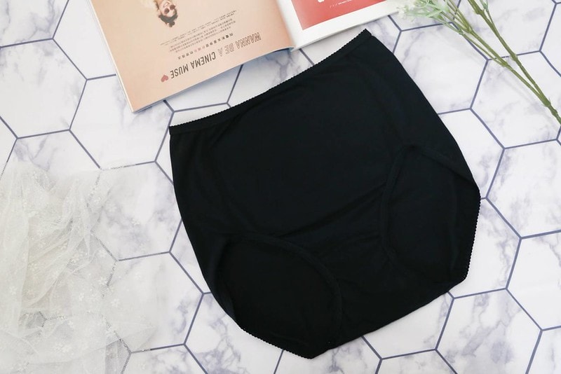 【內在美】時尚又具有機能性的紐約內衣品牌。Bradelis New York 育胸內衣團購62折起 - 第49張圖 744575