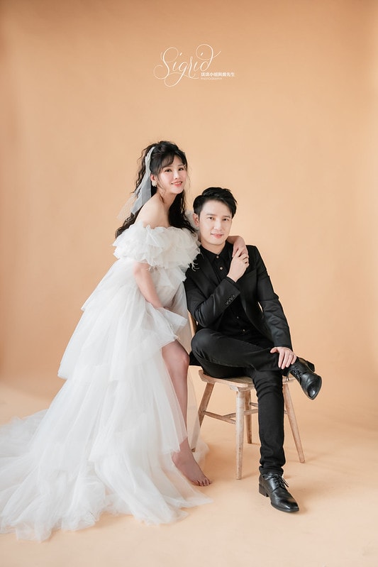 琪琪小姐孕婦寫真Apple 3946-2 logo