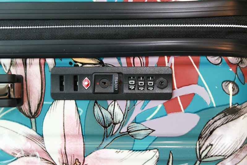 【旅行好物】德國NaSaDen新無憂輕量拉鍊系列-限量Charlene祕密花園聯名款26吋+拾遺畫話Planet聯名款22吋 - 第25張圖 IMG_2209