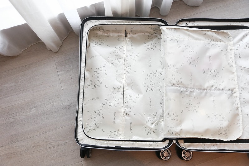 【旅行好物】德國NaSaDen新無憂輕量拉鍊系列-限量Charlene祕密花園聯名款26吋+拾遺畫話Planet聯名款22吋 - 第36張圖 IMG_2221