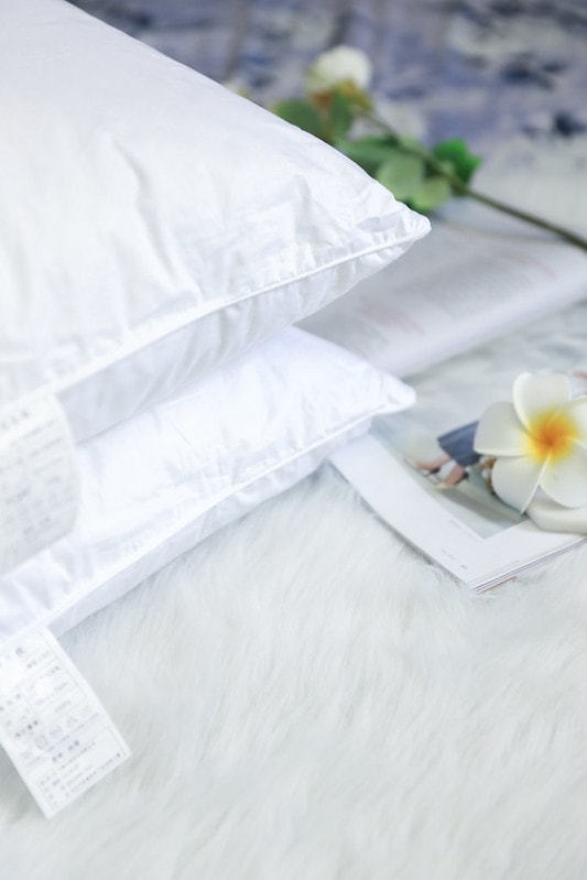 【限時開團】cosily台灣百年代工羽毛枕。天然羽毛X飯店100%羽毛枕頭 把自家房間也打造成飯店等級 - 第14張圖 IMG_1169