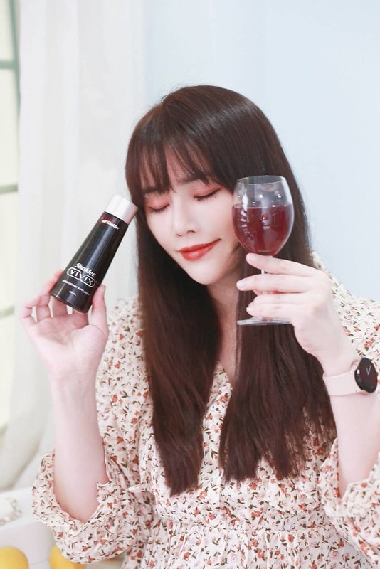 【生活】#喝的小紅瓶 榮獲SNQ國家品質標章、BAZAAR抗老大賞、美妝編輯、貴婦圈熱推的嘉康利VIVIX維可適營養液。 - 第24張圖 1056020