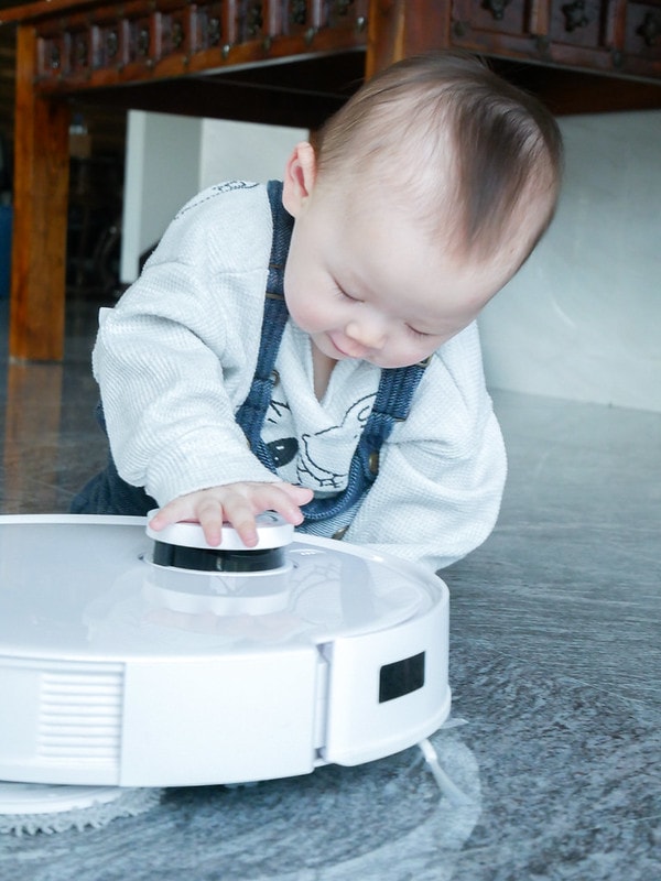 【家電團購】忙碌媽媽想當時間管理大師。少不了這台ECOVACS 科沃斯DEEBOT T10 OMNI智慧掃拖機器人 - 第83張圖 P1300657