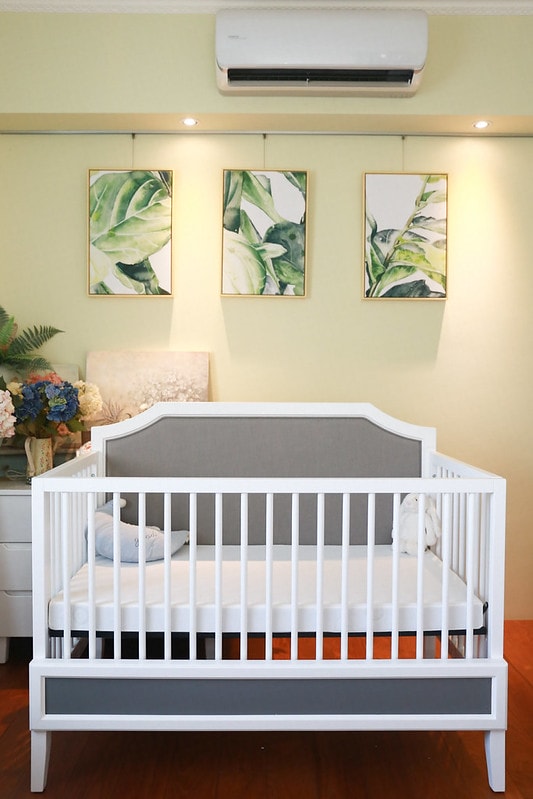 【育兒】終於來開箱我婆家和娘家的嬰兒床。LEVANA Olly 五合一Plus嬰兒床+Mini Color三合一嬰兒床 - 第3張圖 IMG_4807