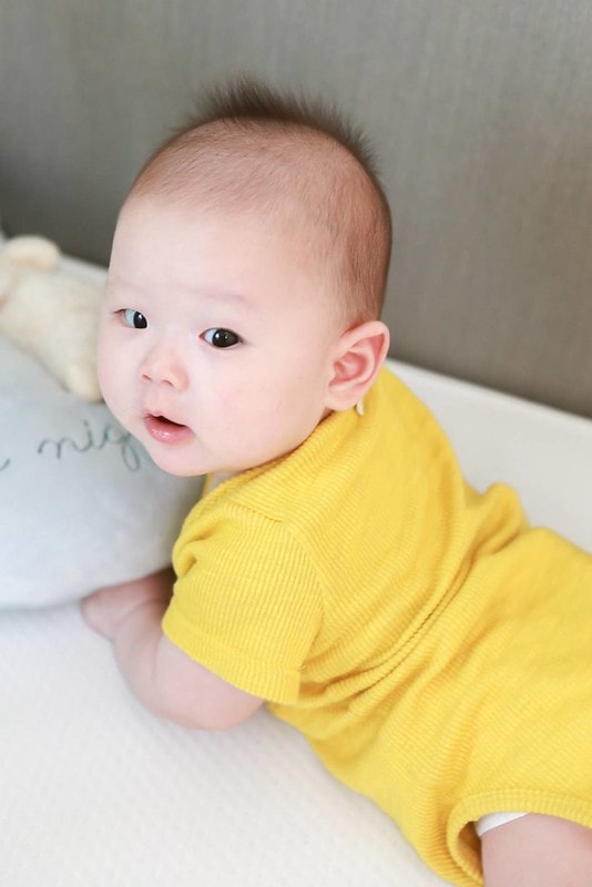 【育兒】終於來開箱我婆家和娘家的嬰兒床。LEVANA Olly 五合一Plus嬰兒床+Mini Color三合一嬰兒床 - 第20張圖 1132106