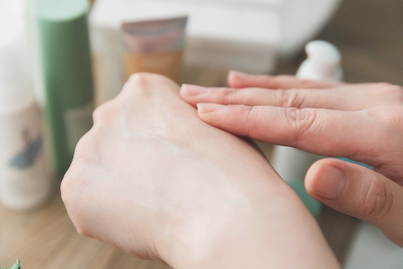 【美保】粹新肌密neocode養膚新規則。小紅書大推的「早C晚A保養法」 輕鬆寫意養出亮白燈泡肌 - 第10張圖 IMG_3220