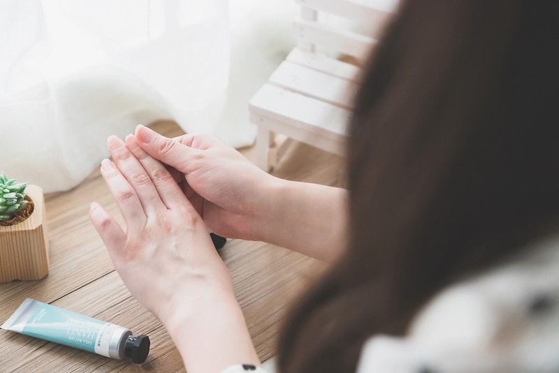 【美保】粹新肌密neocode養膚新規則。小紅書大推的「早C晚A保養法」 輕鬆寫意養出亮白燈泡肌 - 第46張圖 IMG_3241