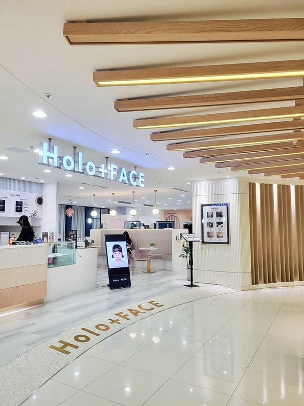 【體驗】台中必朝聖的照相館 Holo+FACE中友旗艦店 。和親妹小妖來一起留下30+的紀念 - 第7張圖 1227011_0