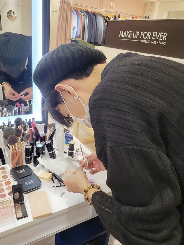 【體驗】台中必朝聖的照相館 Holo+FACE中友旗艦店 。和親妹小妖來一起留下30+的紀念 - 第14張圖 1227007_0