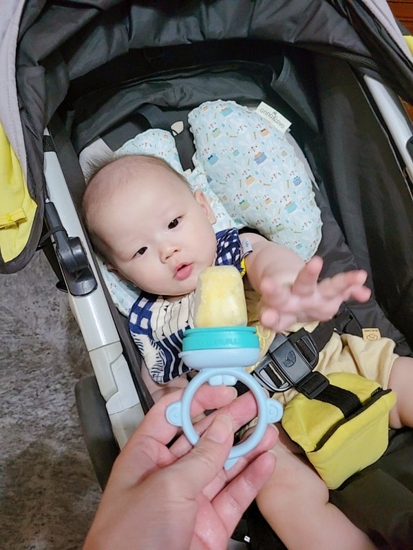 【育兒】寶寶吃飯好物分享🍴英國Tidy TOT防髒吸盤圍兜、土耳其minikoioi矽膠吸盤餐具+學習水杯、美國lil Sidekick固齒防掉帶 - 第55張圖 306761101_5670634606331170_6395895731270607784_n