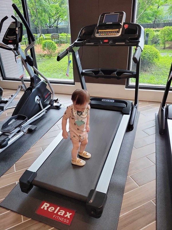 395924176_1355058062070942_6781658528901326138_n