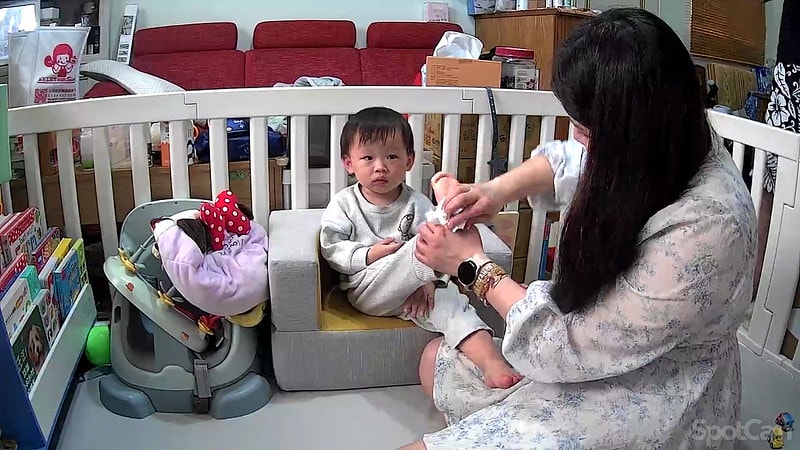 9E89F608-C01D-4AA4-AC02-CA2E669E50A5