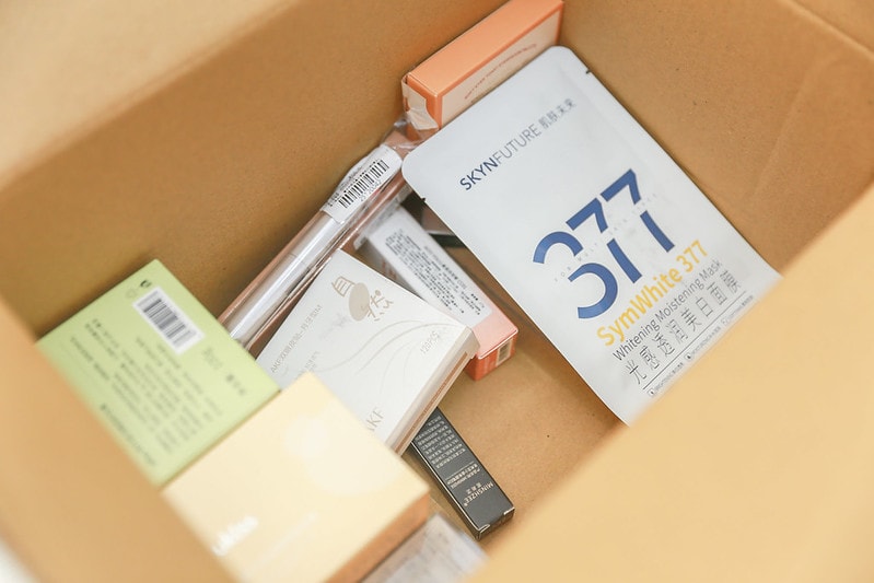 【開箱】只要19元的眉筆跟29元的眼線液筆好用嗎? 小三美日小紅書熱門彩妝來開箱 - 第8張圖 IMG_6963_0