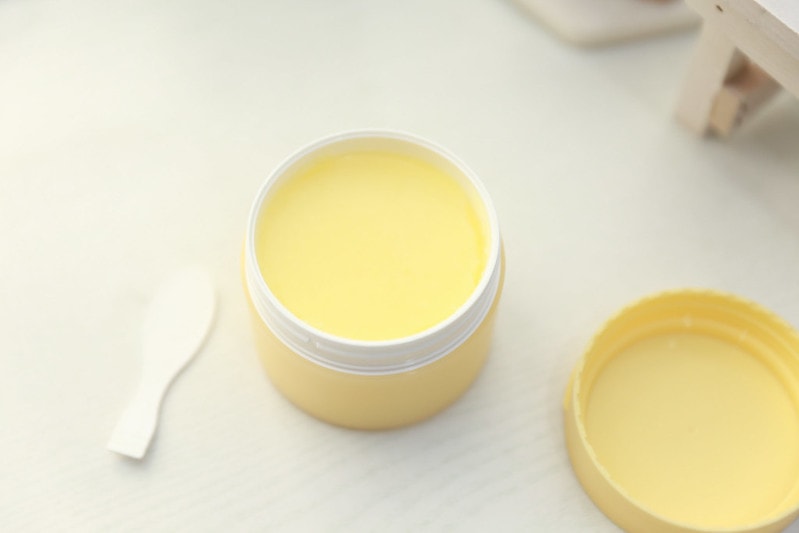 【開箱】只要19元的眉筆跟29元的眼線液筆好用嗎? 小三美日小紅書熱門彩妝來開箱 - 第12張圖 IMG_6986_0