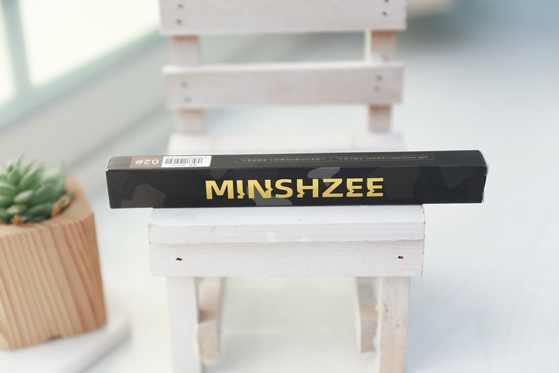 【開箱】只要19元的眉筆跟29元的眼線液筆好用嗎? 小三美日小紅書熱門彩妝來開箱 - 第26張圖 IMG_7025_0