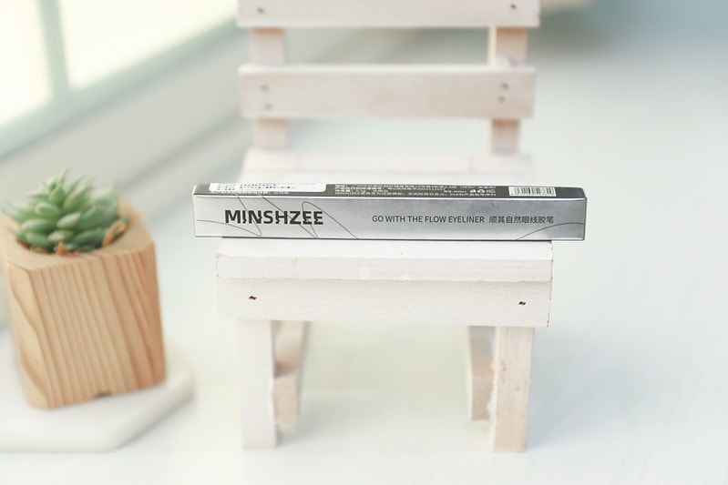 【開箱】只要19元的眉筆跟29元的眼線液筆好用嗎? 小三美日小紅書熱門彩妝來開箱 - 第35張圖 IMG_7019_0