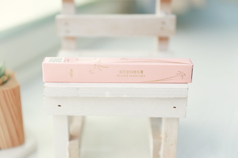 【開箱】只要19元的眉筆跟29元的眼線液筆好用嗎? 小三美日小紅書熱門彩妝來開箱 - 第38張圖 IMG_7013_0