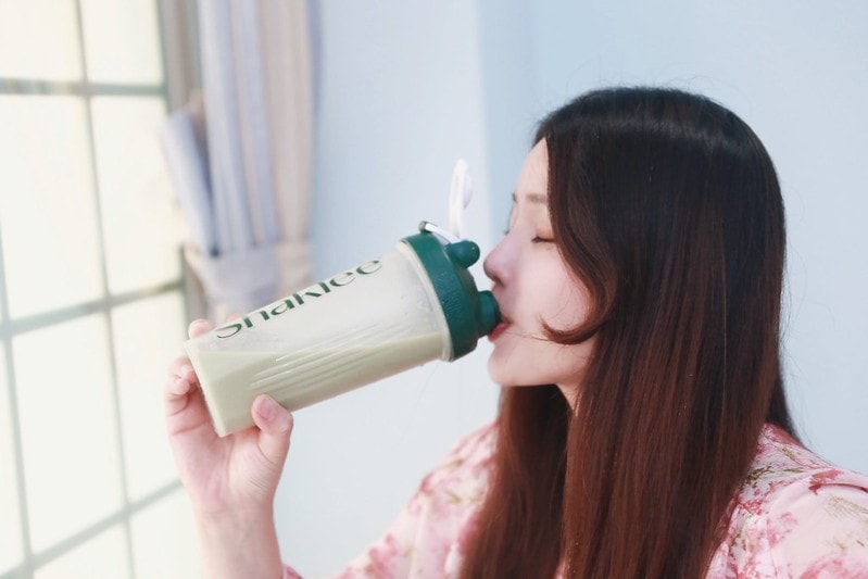 【生活】乳糖不耐最適合喝的蛋白。優質的植物大豆蛋白增強體力、精神百倍,產後媽咪必備體控營養補充品,健康綠拿鐵輕鬆做-嘉康利Life纖奇雪克 - 第12張圖 996940_0