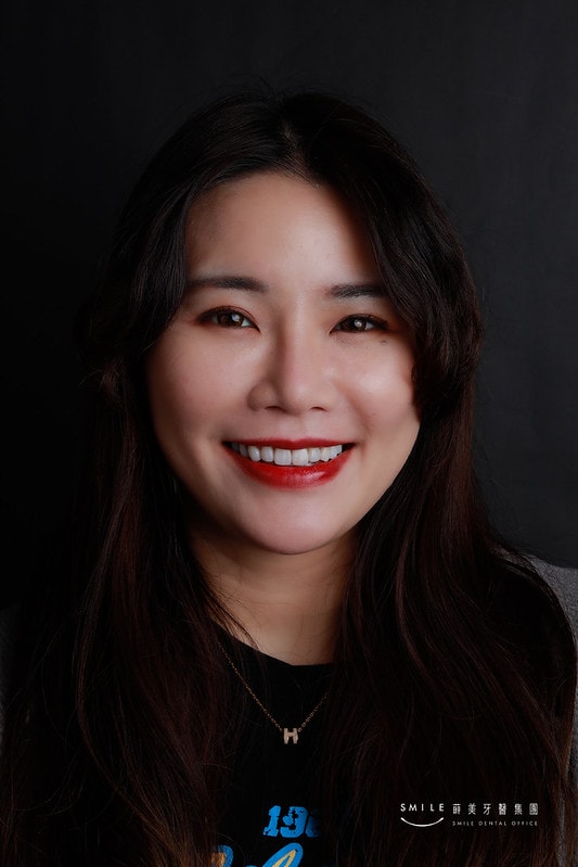 【美白貼片】有關於我的牙齒🦷美白貼片過程記錄 還有更多BA照(板橋蒔美牙醫 薛聖儒醫生) - 第24張圖 親子部落客蘋果-全臉After
