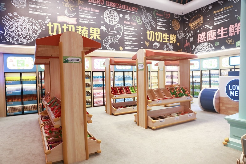 【育兒】新店裕隆城 樂米樂園北美館。全台最豪華室內親子樂園 放電小孩好去處♥ - 第30張圖 IMG_2276_0